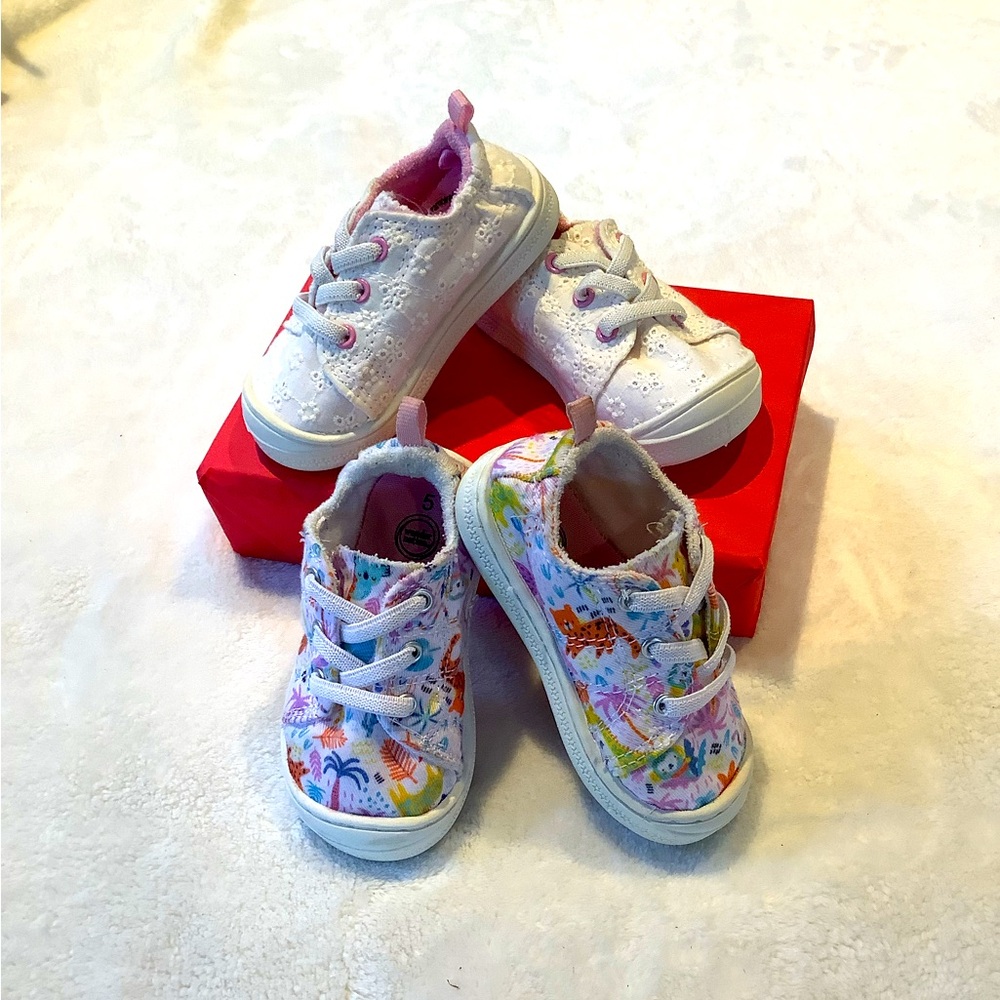 BUNDLE ! -Toddler Slip-On Sneakers Size 5! Boy or Girl